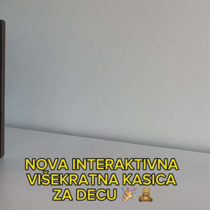 Kasica prasica za decu svemir 21x16x5 cm